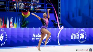 aa q nene wothabo rsa sfe03946a copia simone ferraro ph